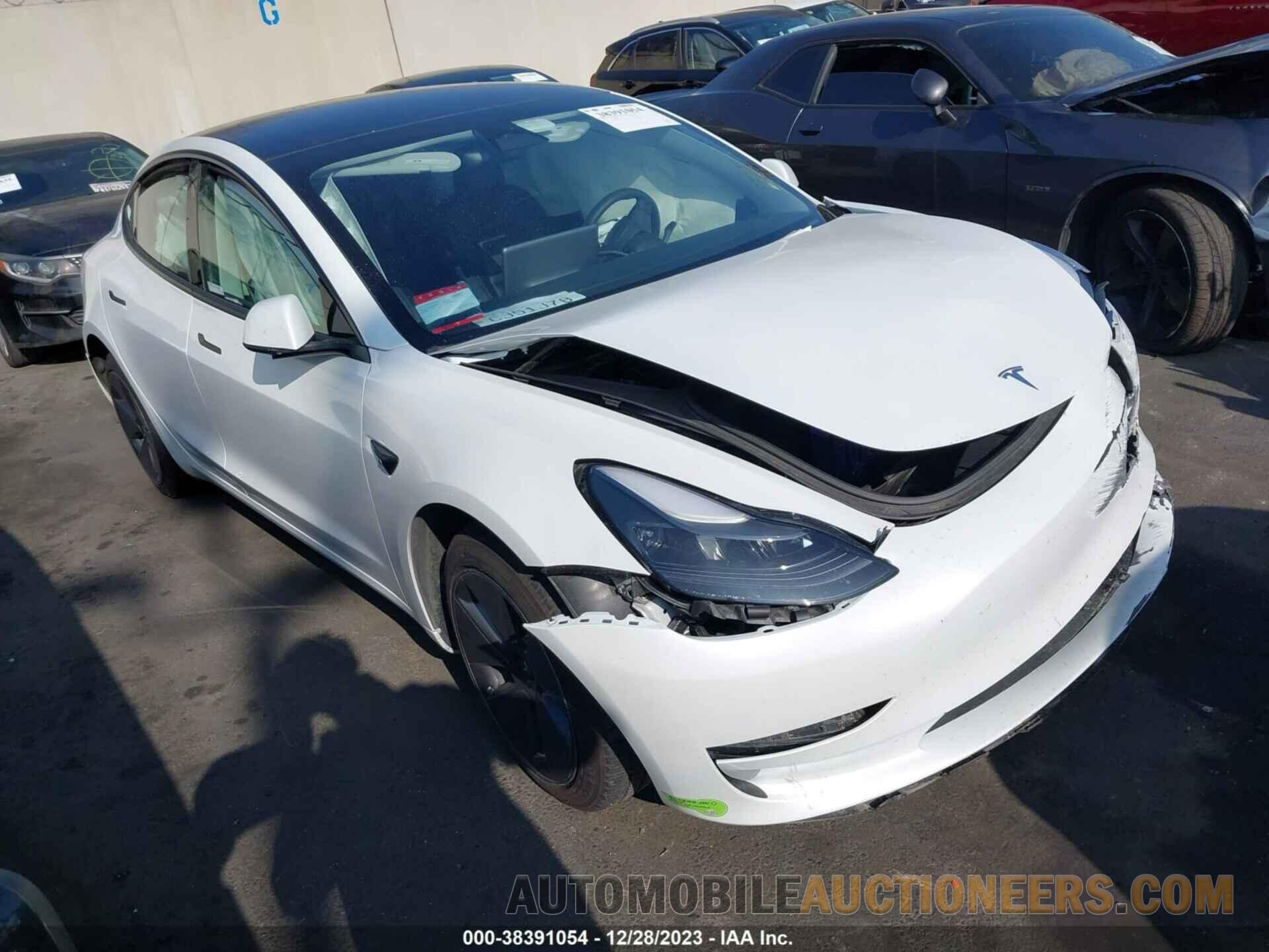 5YJ3E1EA3PF409644 TESLA MODEL 3 2023