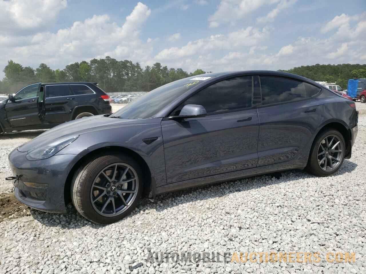 5YJ3E1EA3PF417324 TESLA MODEL 3 2023