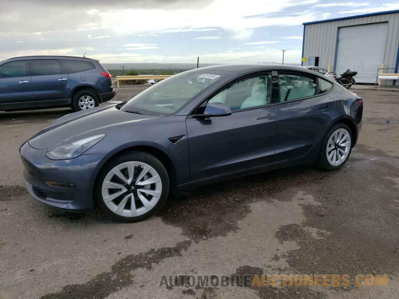 5YJ3E1EA3PF425665 TESLA MODEL 3 2023