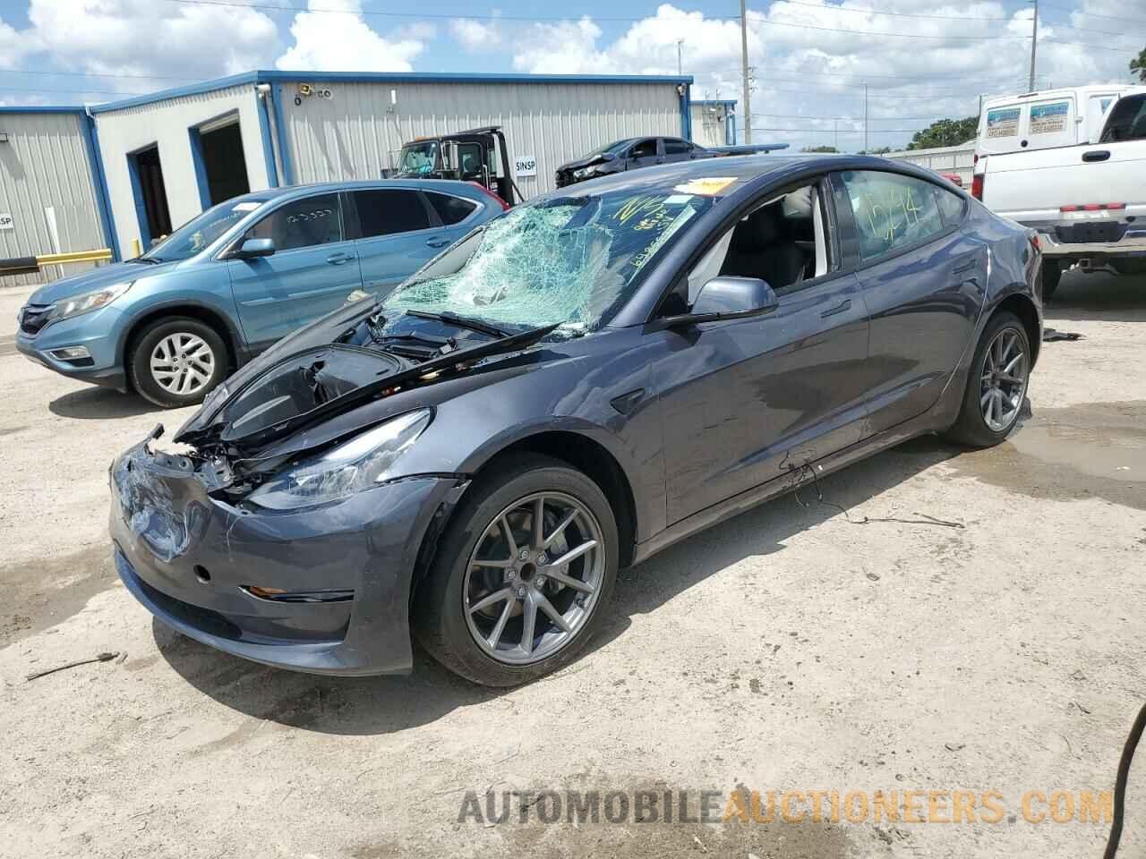 5YJ3E1EA3PF448590 TESLA MODEL 3 2023