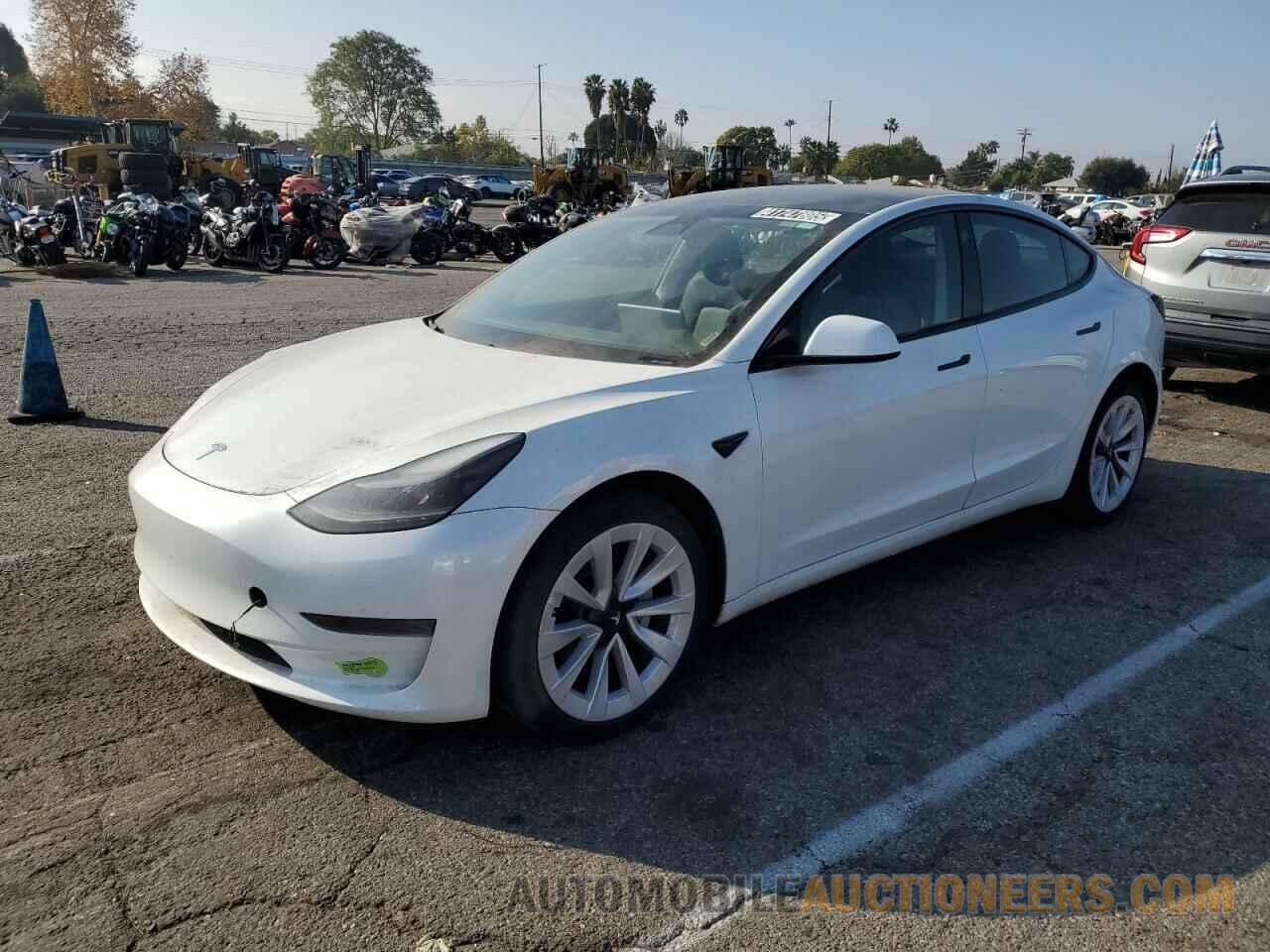 5YJ3E1EA3PF449335 TESLA MODEL 3 2023