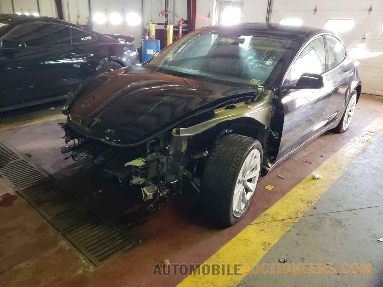 5YJ3E1EA3PF449688 TESLA MODEL 3 2023