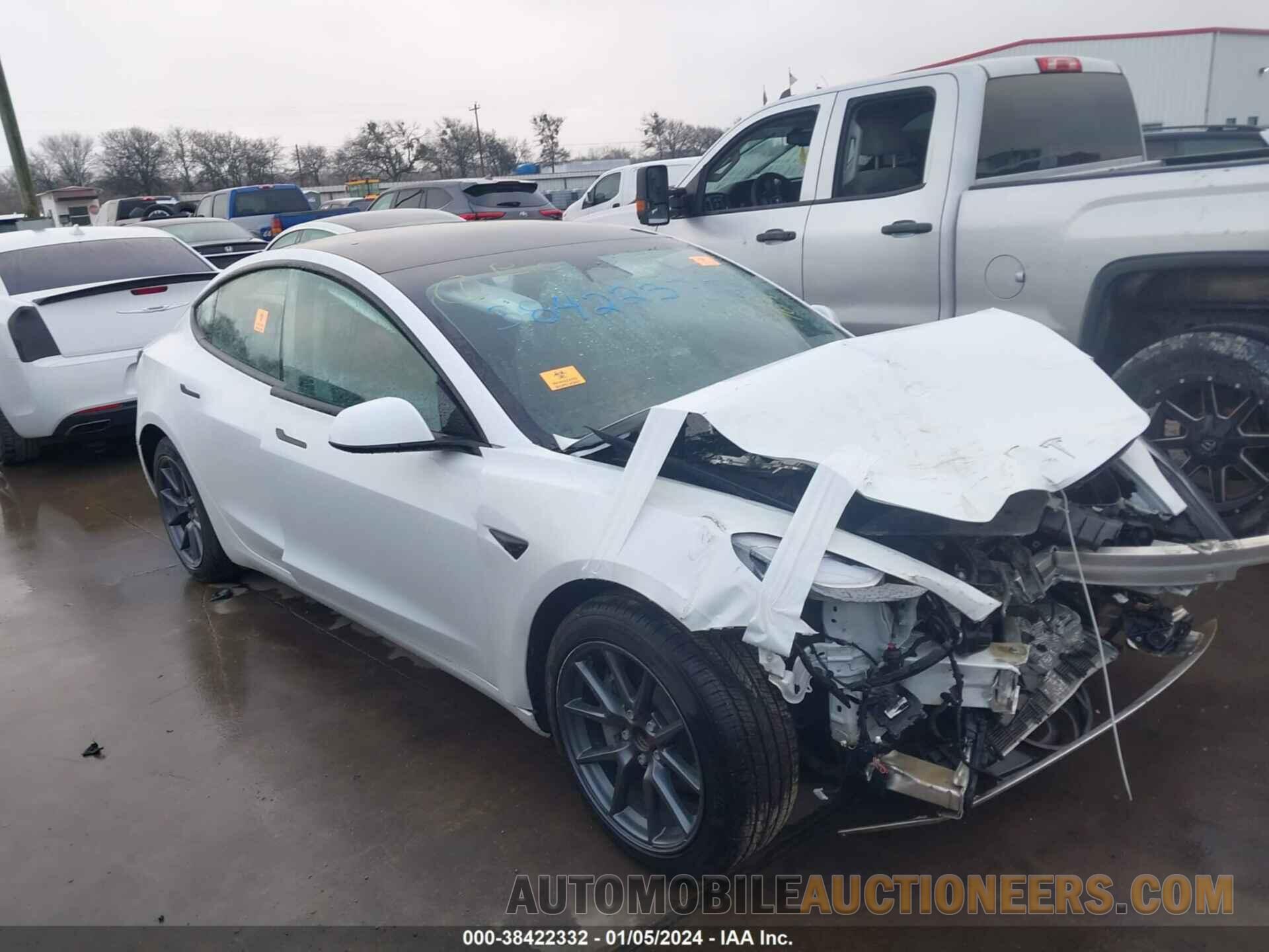 5YJ3E1EA3PF505709 TESLA MODEL 3 2023