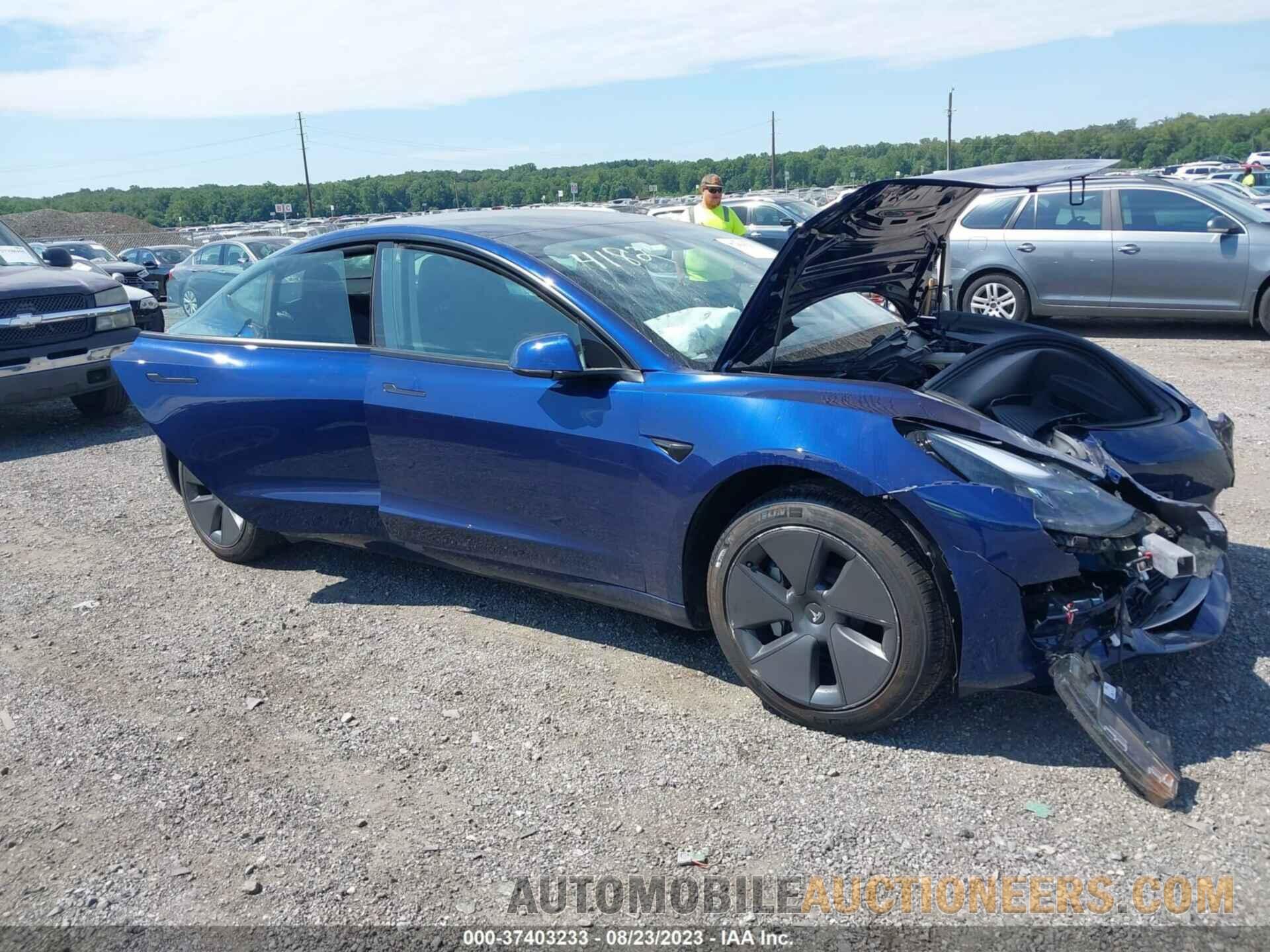 5YJ3E1EA3PF554182 TESLA MODEL 3 2023