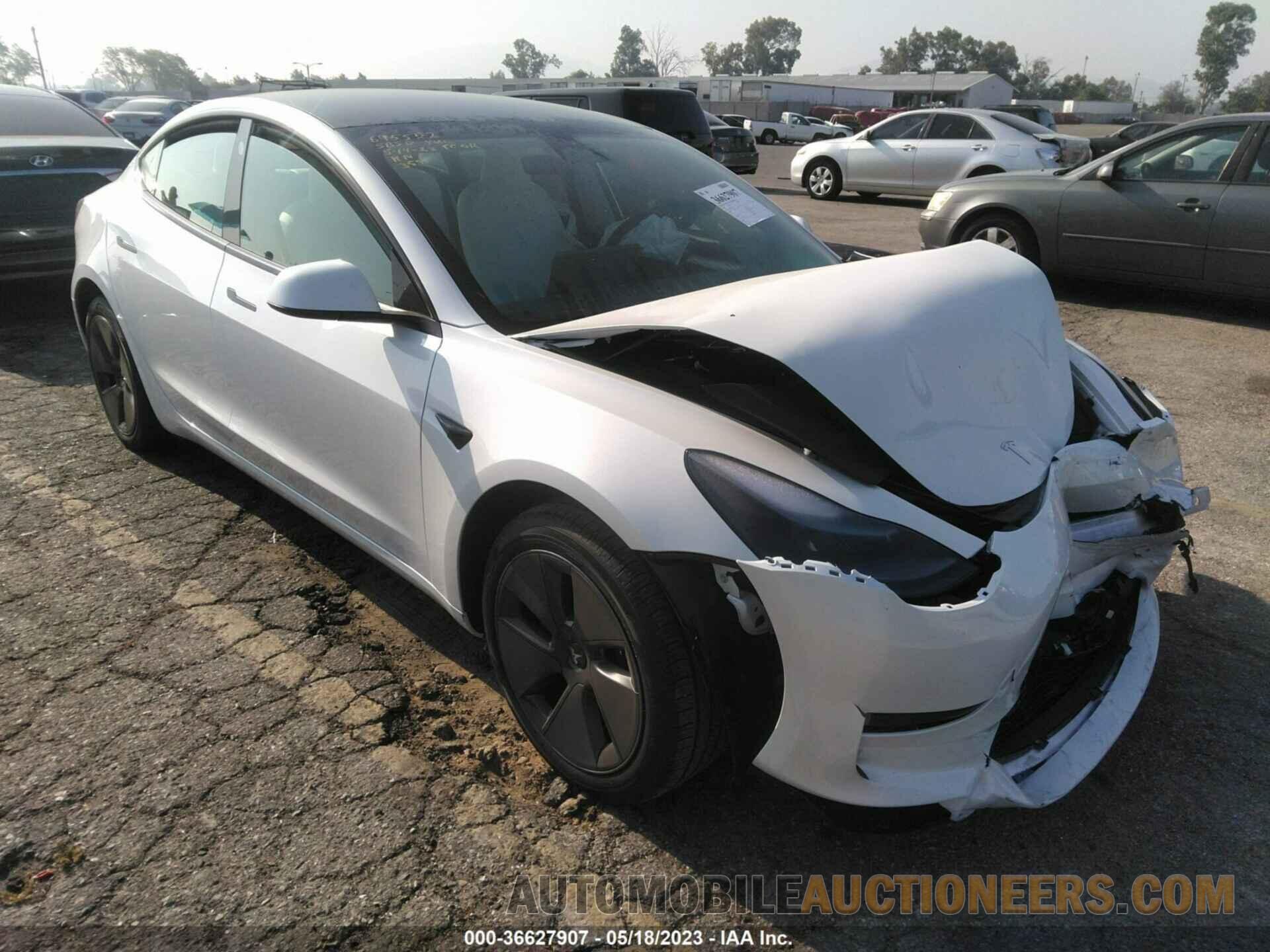 5YJ3E1EA3PF563755 TESLA MODEL 3 2023