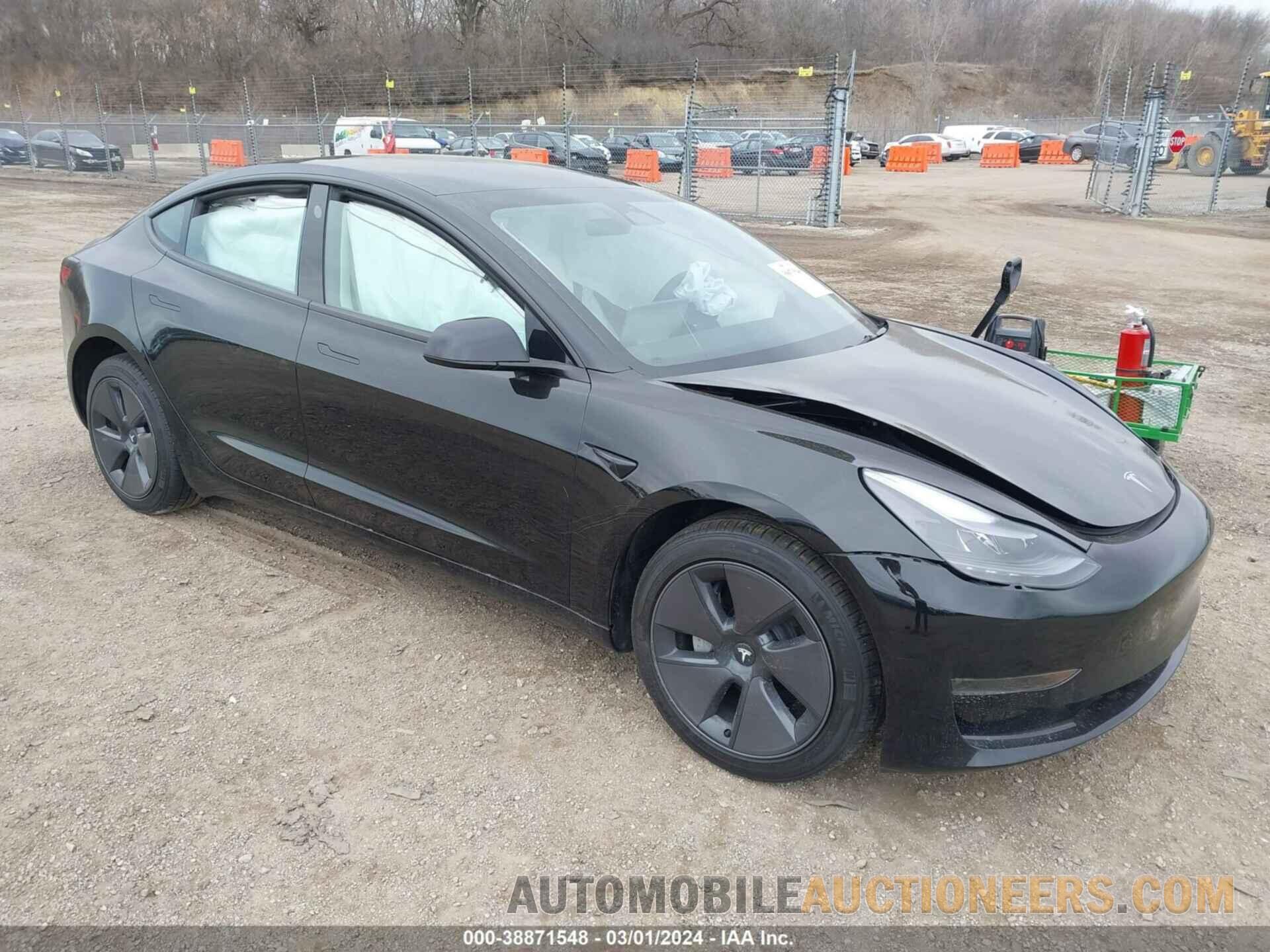 5YJ3E1EA3PF592933 TESLA MODEL 3 2023