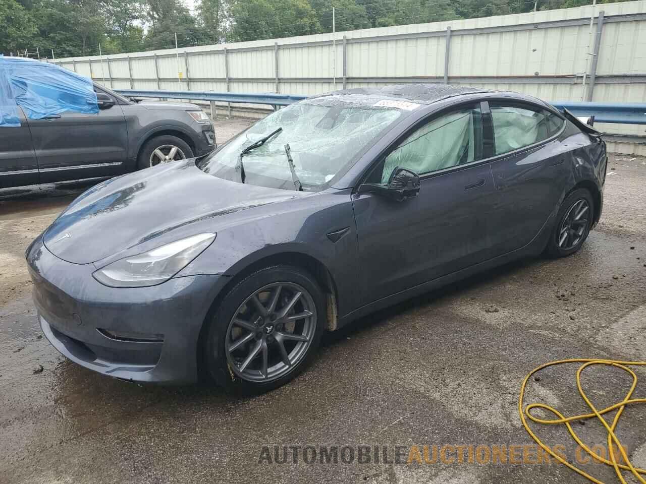 5YJ3E1EA3PF615921 TESLA MODEL 3 2023