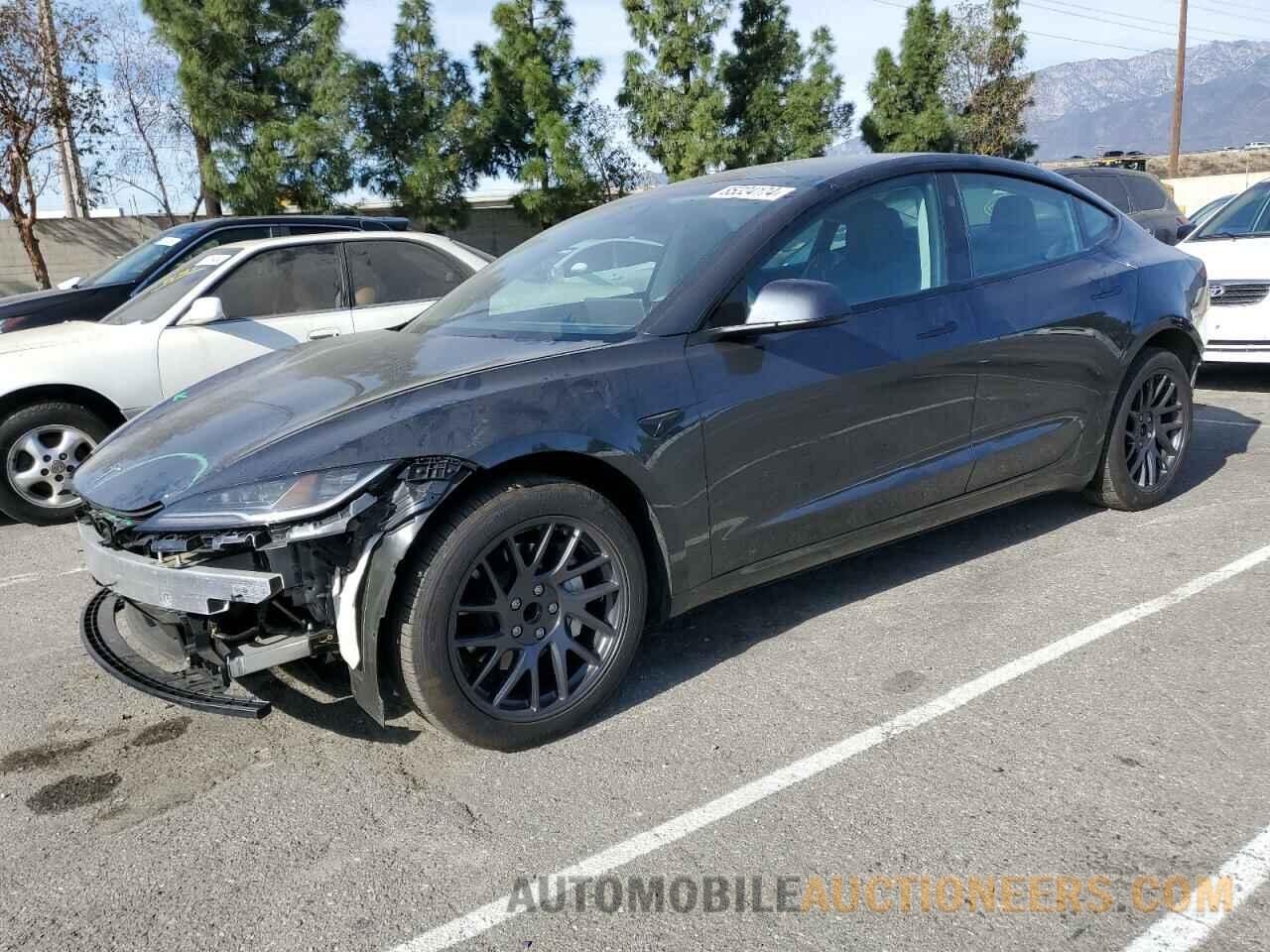 5YJ3E1EA3RF721577 TESLA MODEL 3 2024