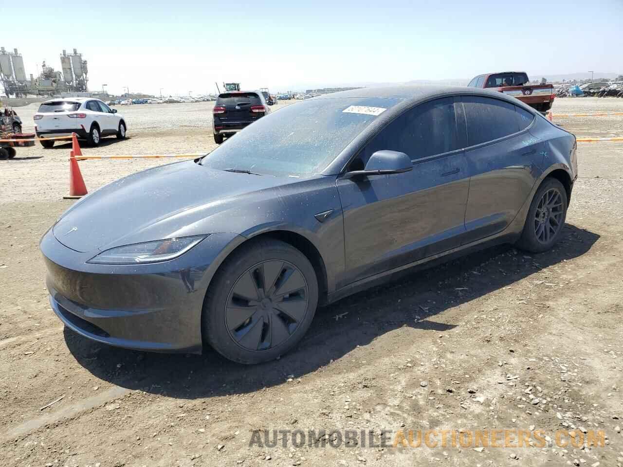 5YJ3E1EA3RF727962 TESLA MODEL 3 2024