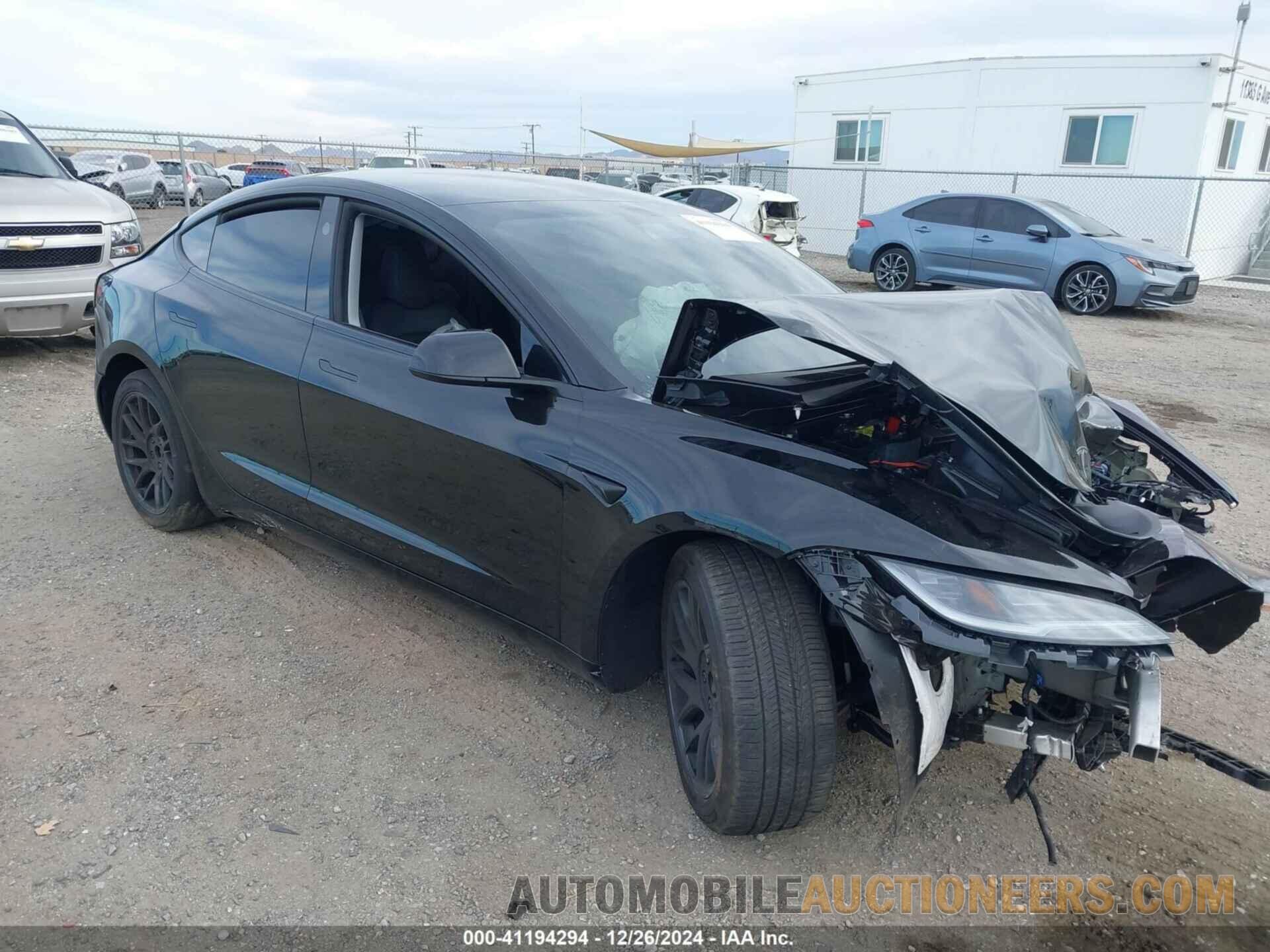 5YJ3E1EA3RF871060 TESLA MODEL 3 2024