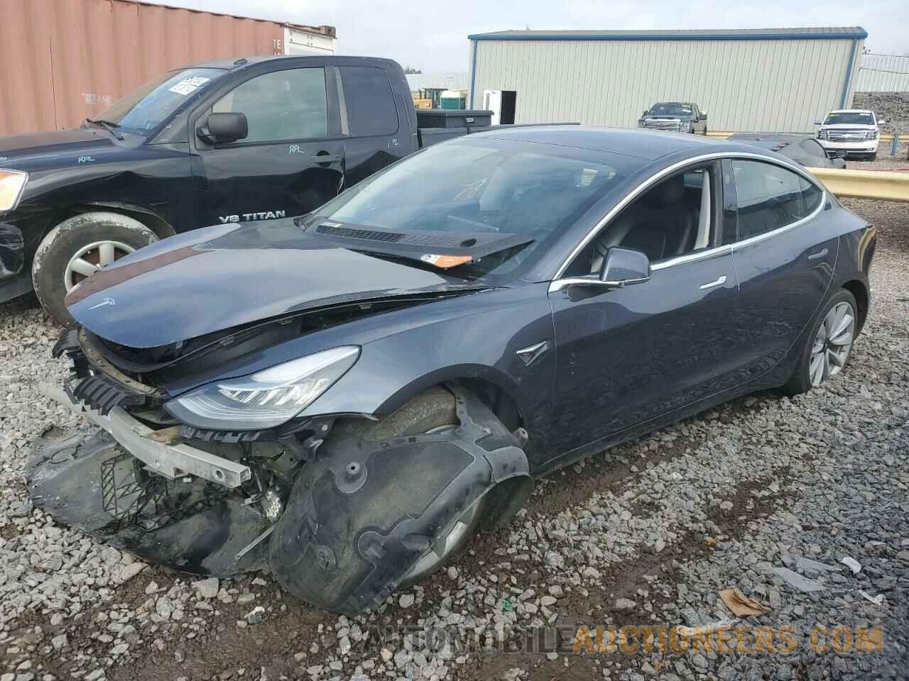 5YJ3E1EA4JF017604 TESLA MODEL 3 2018