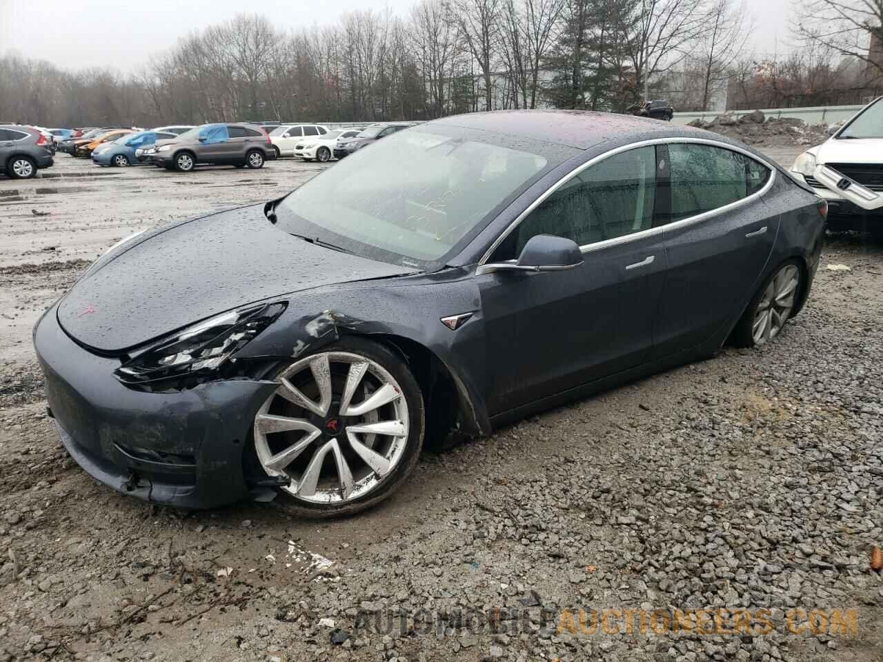 5YJ3E1EA4JF019983 TESLA MODEL 3 2018