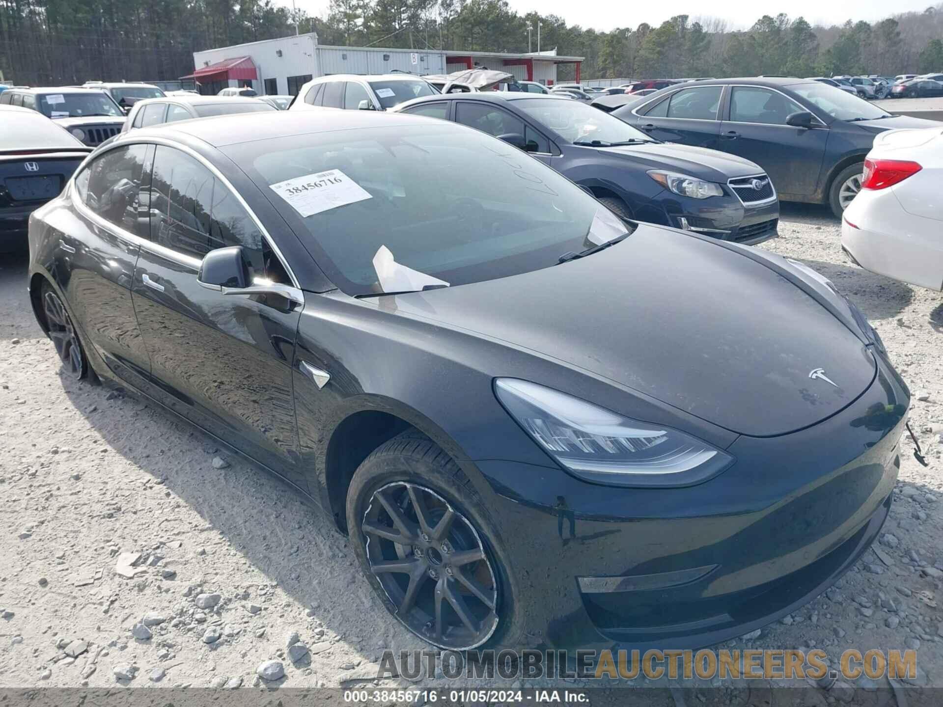 5YJ3E1EA4JF025427 TESLA MODEL 3 2018