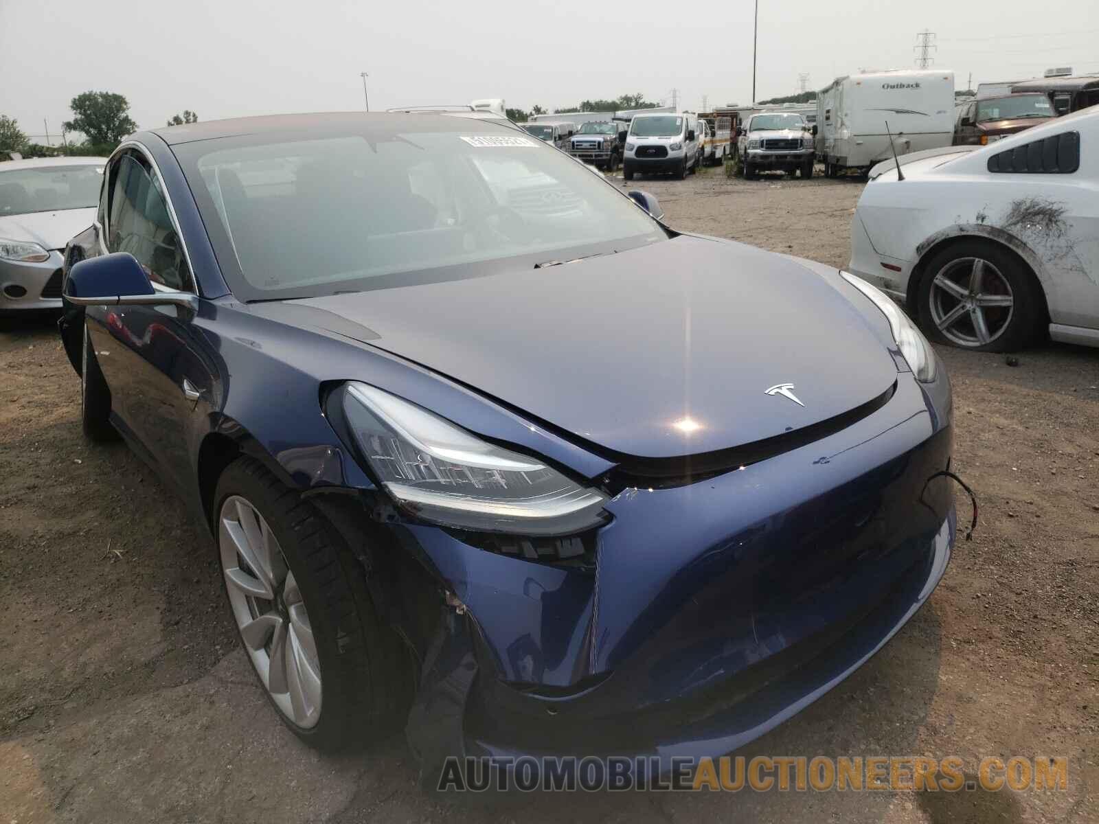 5YJ3E1EA4JF033401 TESLA MODEL 3 2018