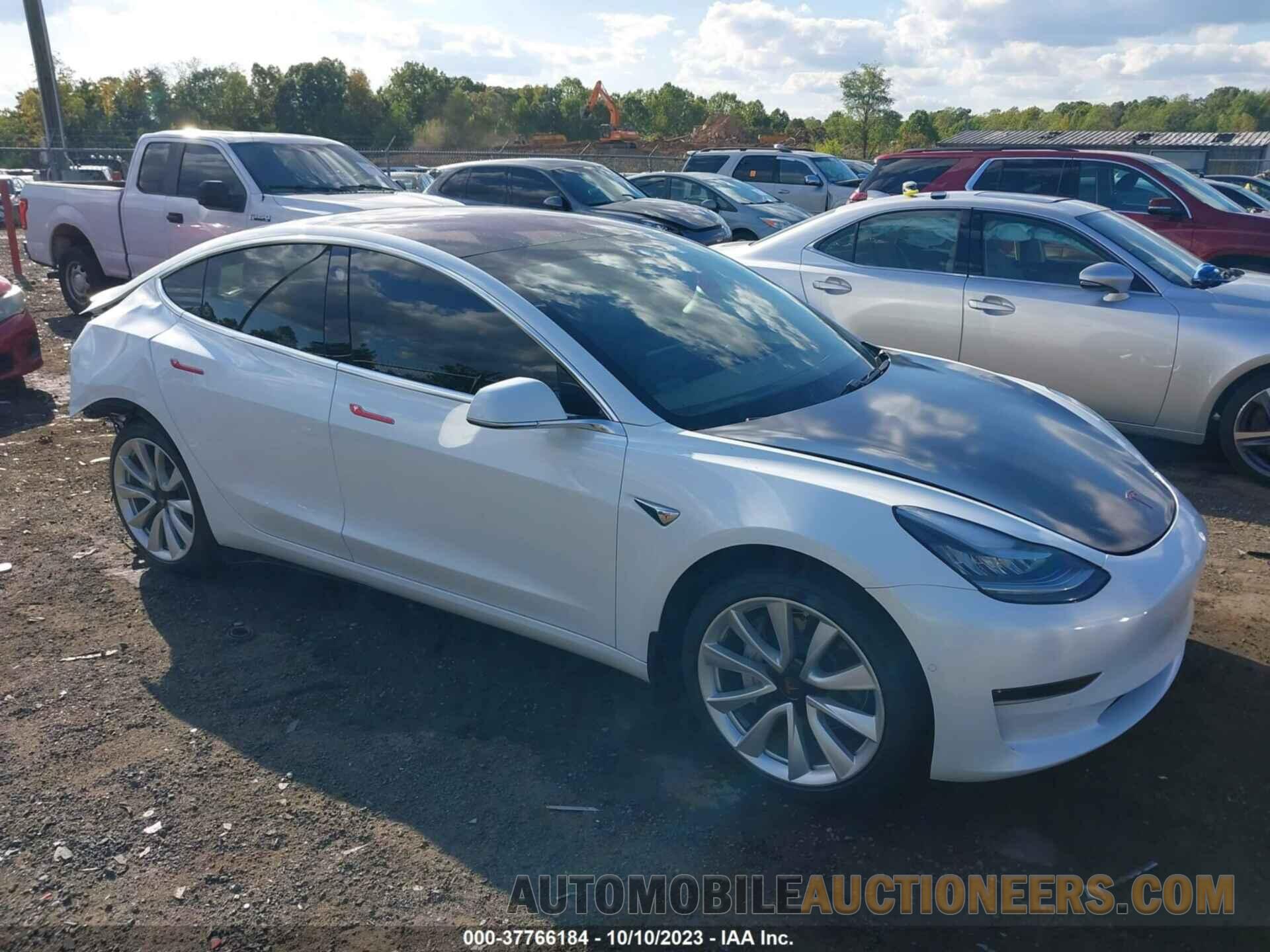 5YJ3E1EA4JF039098 TESLA MODEL 3 2018