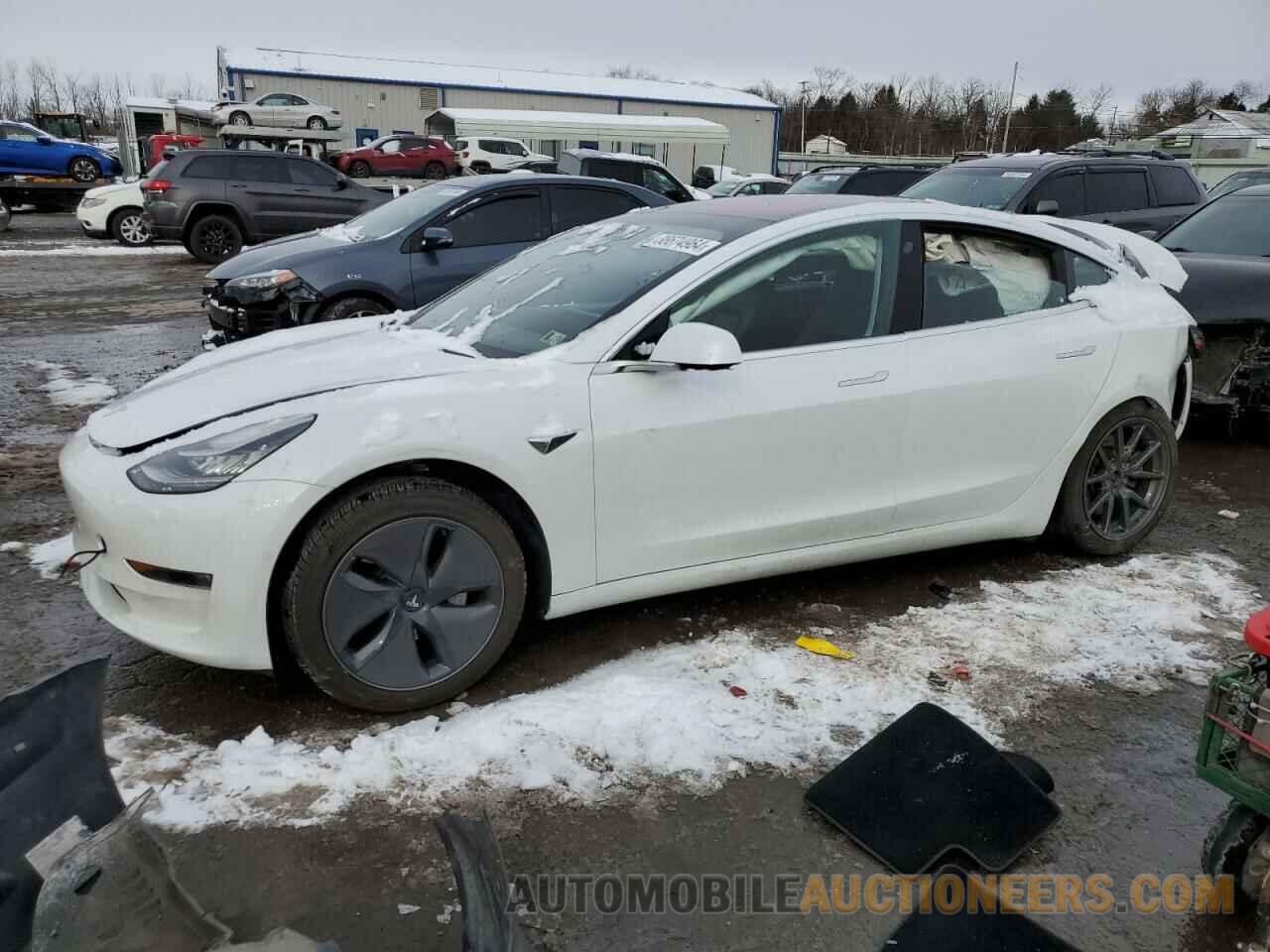 5YJ3E1EA4JF042065 TESLA MODEL 3 2018