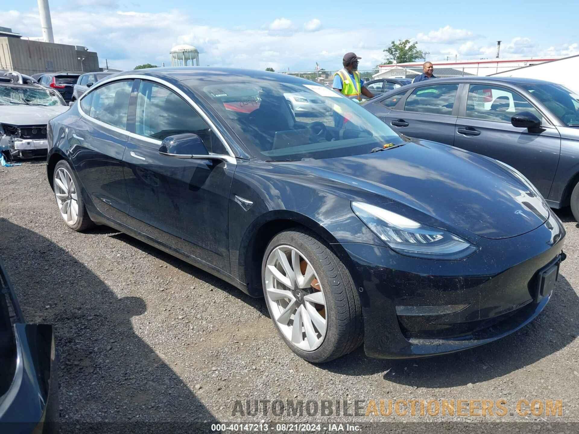 5YJ3E1EA4JF046844 TESLA MODEL 3 2018