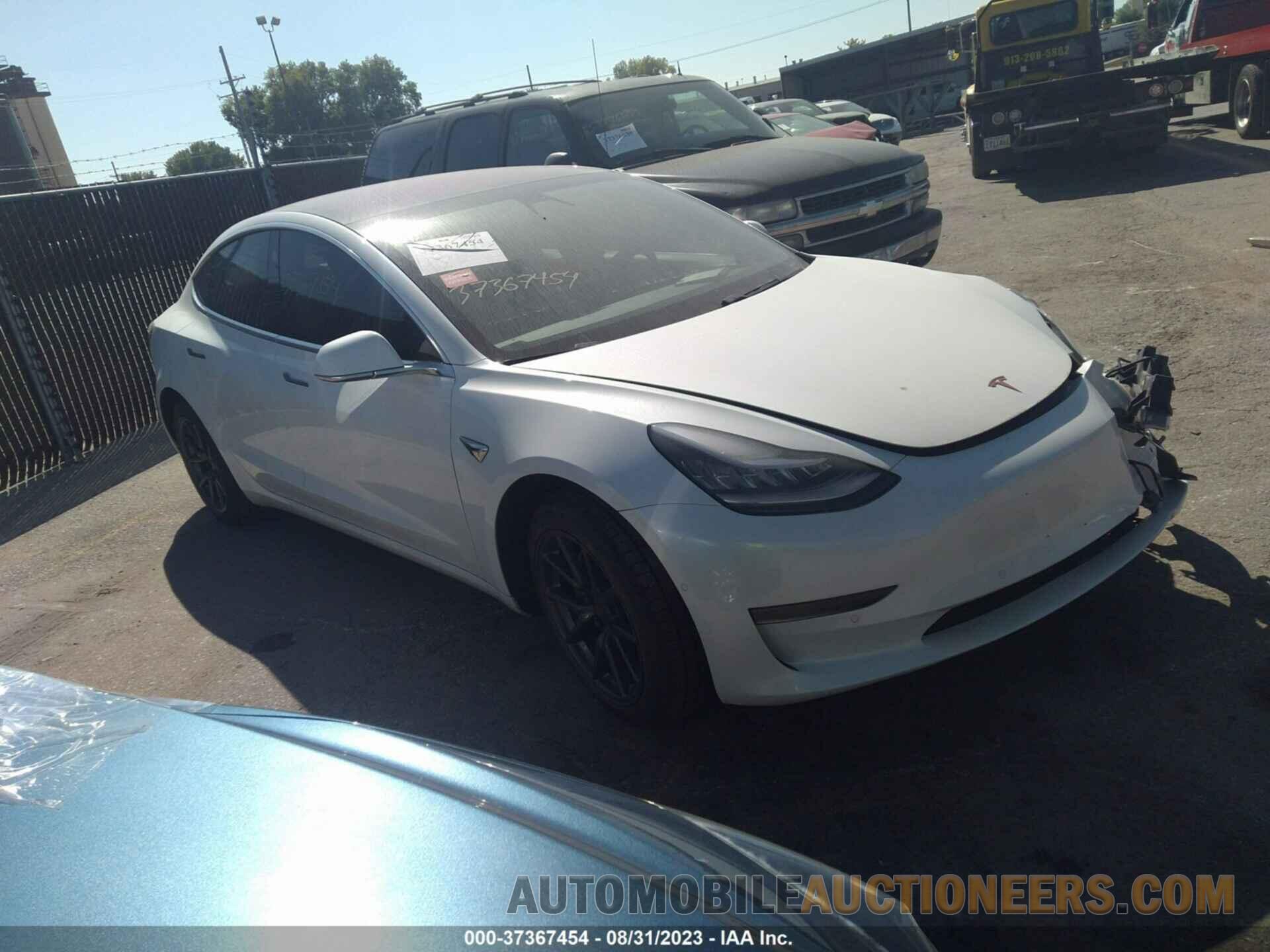 5YJ3E1EA4JF049291 TESLA MODEL 3 2018