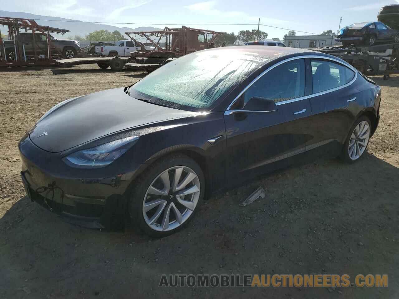 5YJ3E1EA4JF092688 TESLA MODEL 3 2018