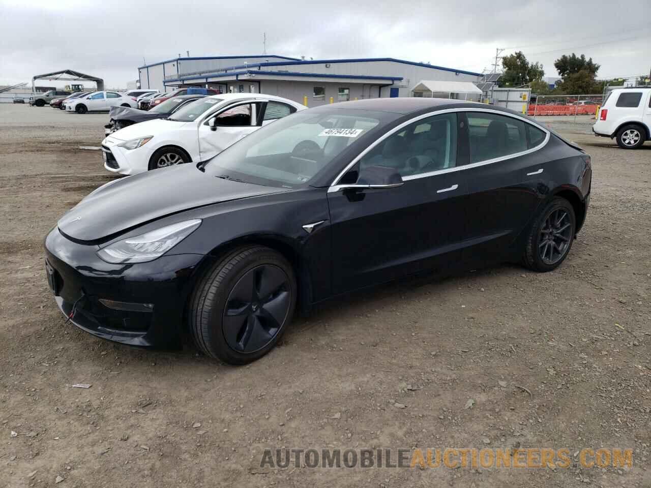 5YJ3E1EA4KF193103 TESLA MODEL 3 2019