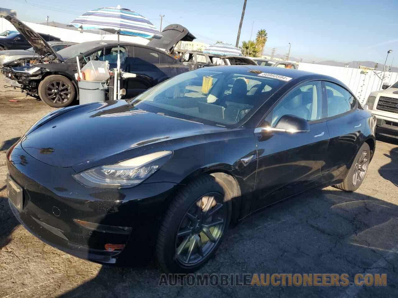 5YJ3E1EA4KF296618 TESLA MODEL 3 2019