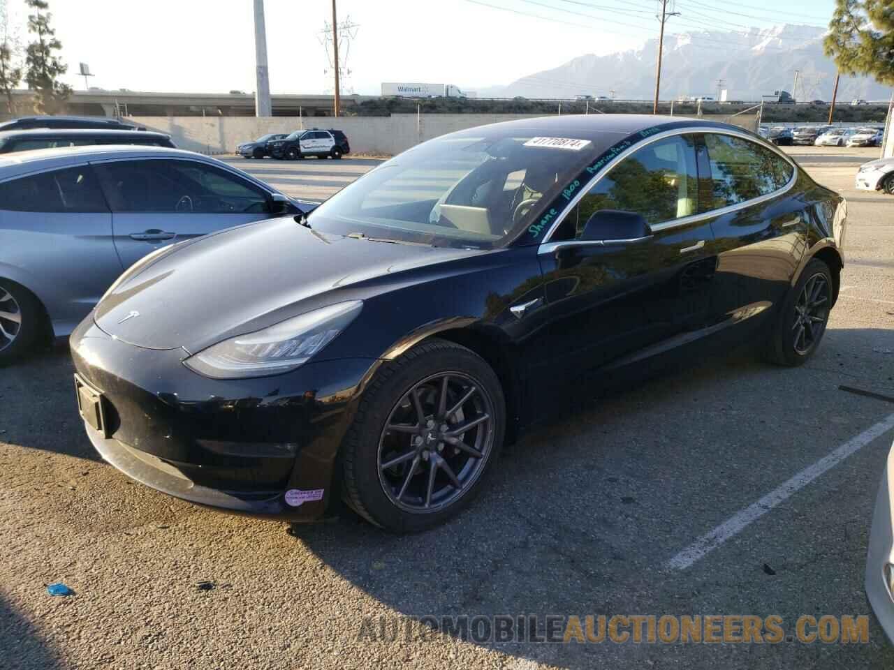 5YJ3E1EA4KF298157 TESLA MODEL 3 2019