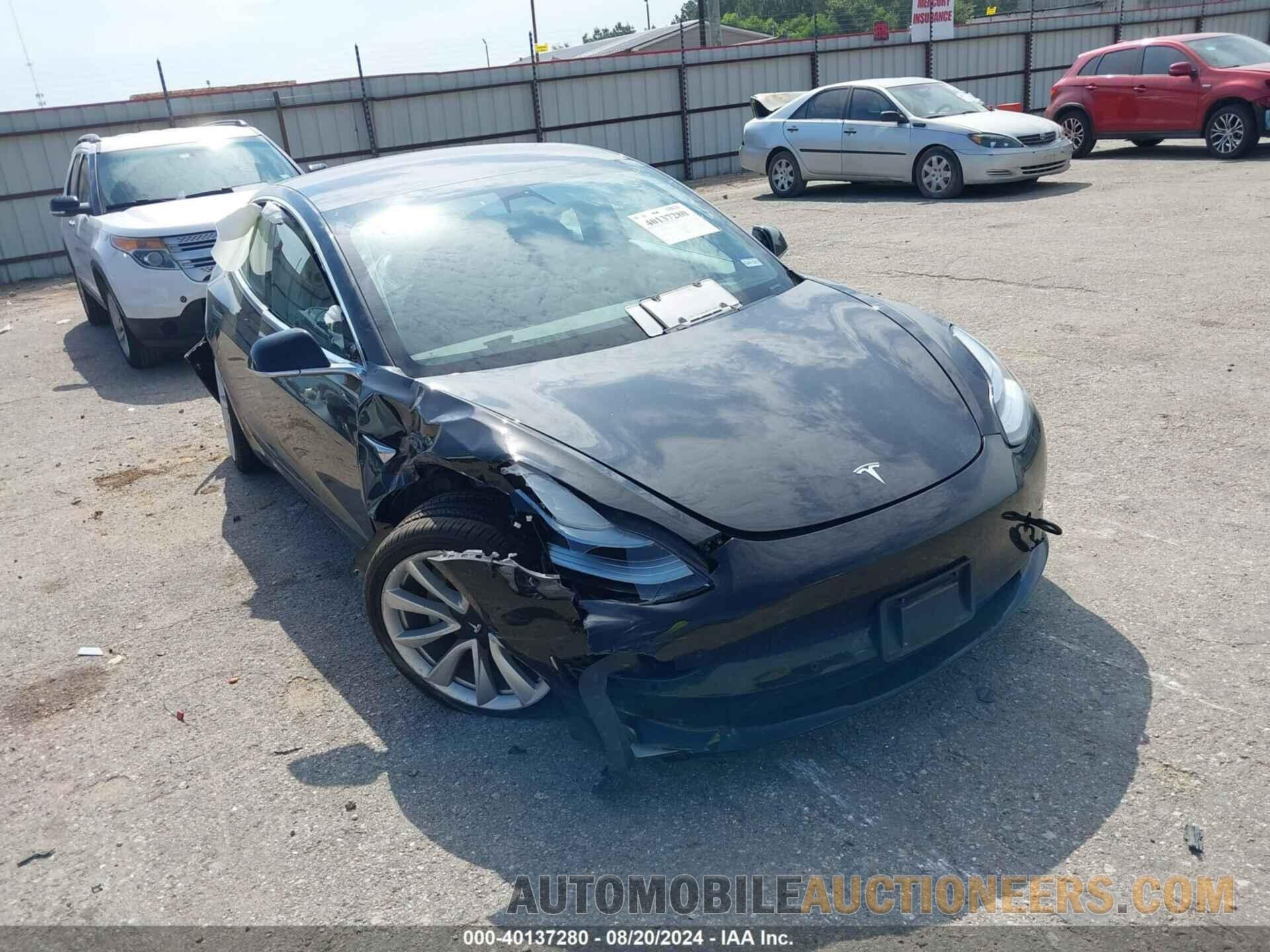 5YJ3E1EA4KF324756 TESLA MODEL 3 2019