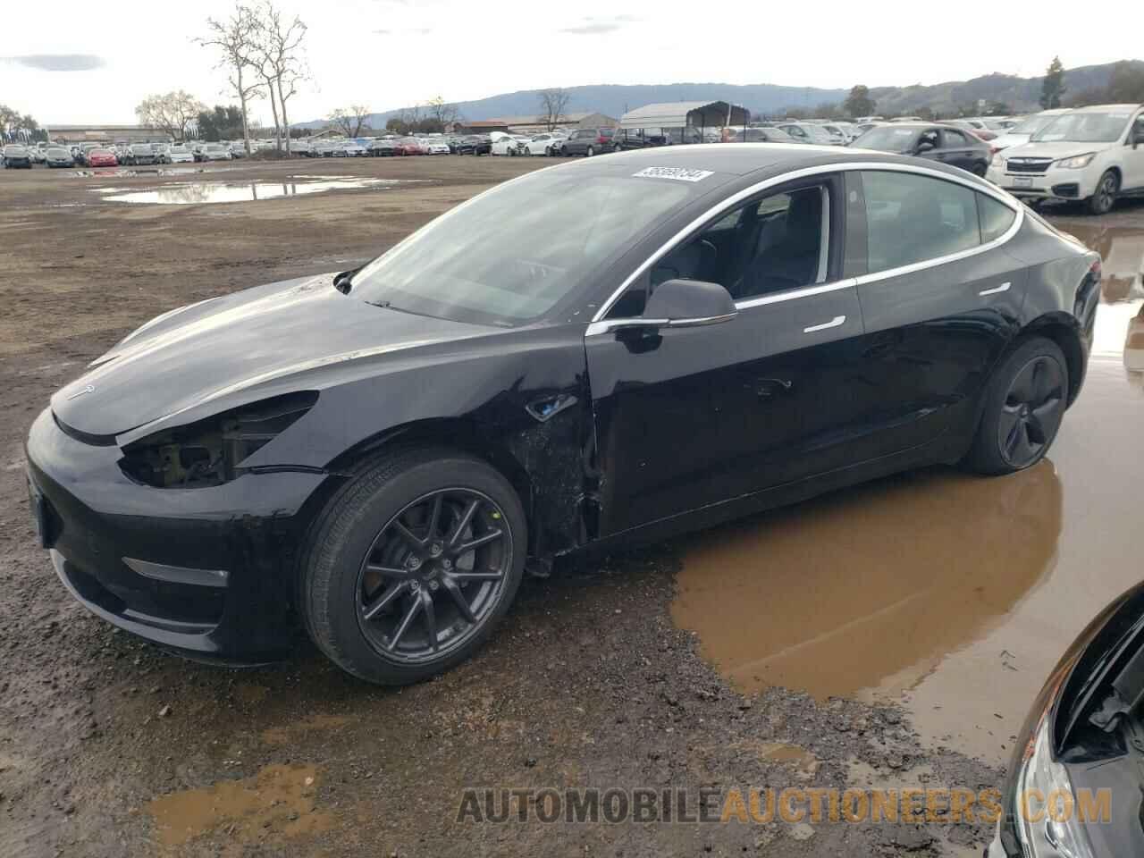 5YJ3E1EA4KF395522 TESLA MODEL 3 2019