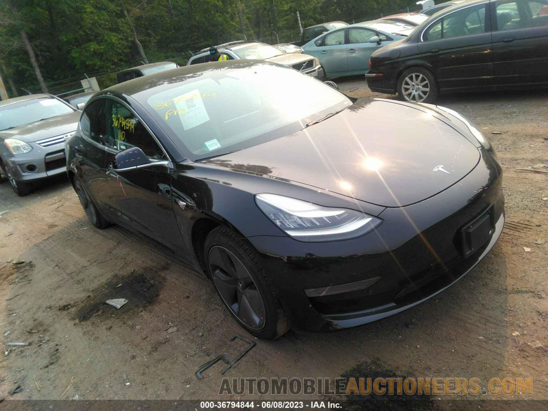 5YJ3E1EA4KF398436 TESLA MODEL 3 2019