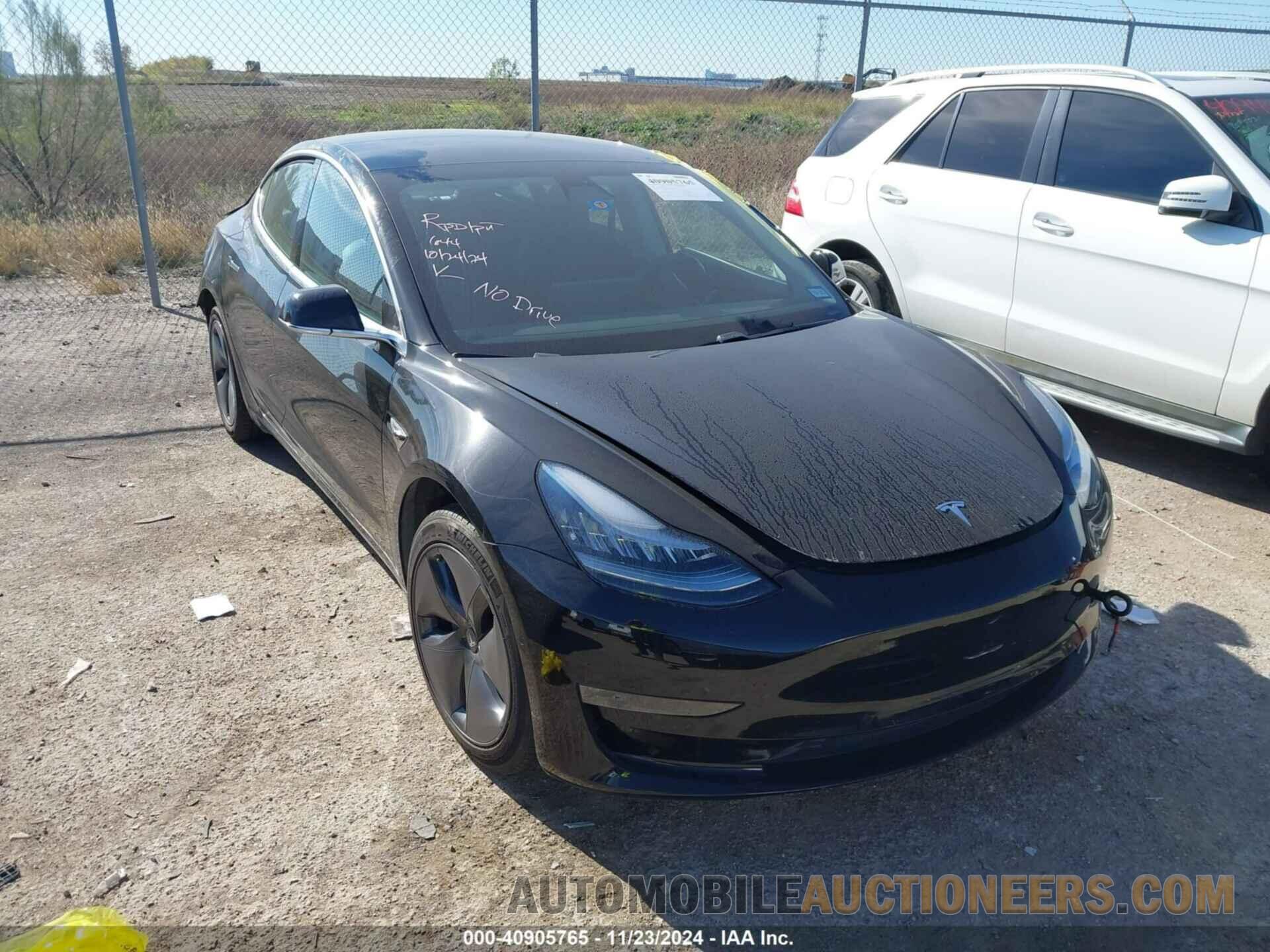 5YJ3E1EA4KF399456 TESLA MODEL 3 2019