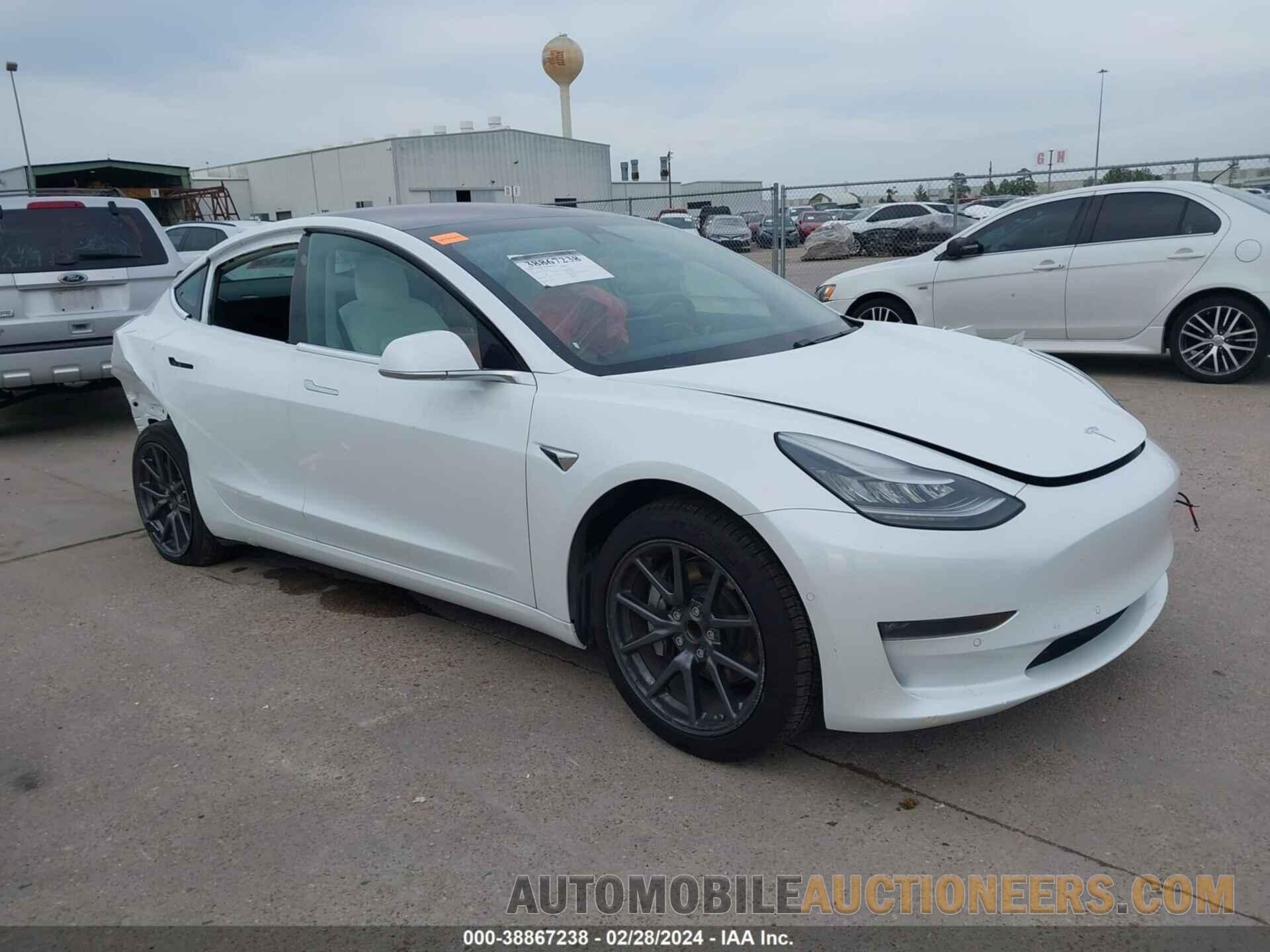 5YJ3E1EA4KF402923 TESLA MODEL 3 2019