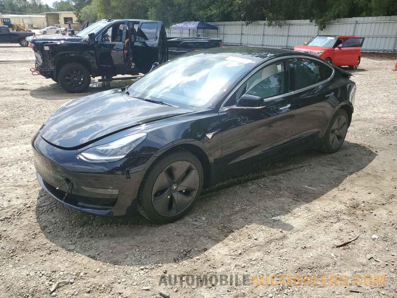 5YJ3E1EA4KF431385 TESLA MODEL 3 2019