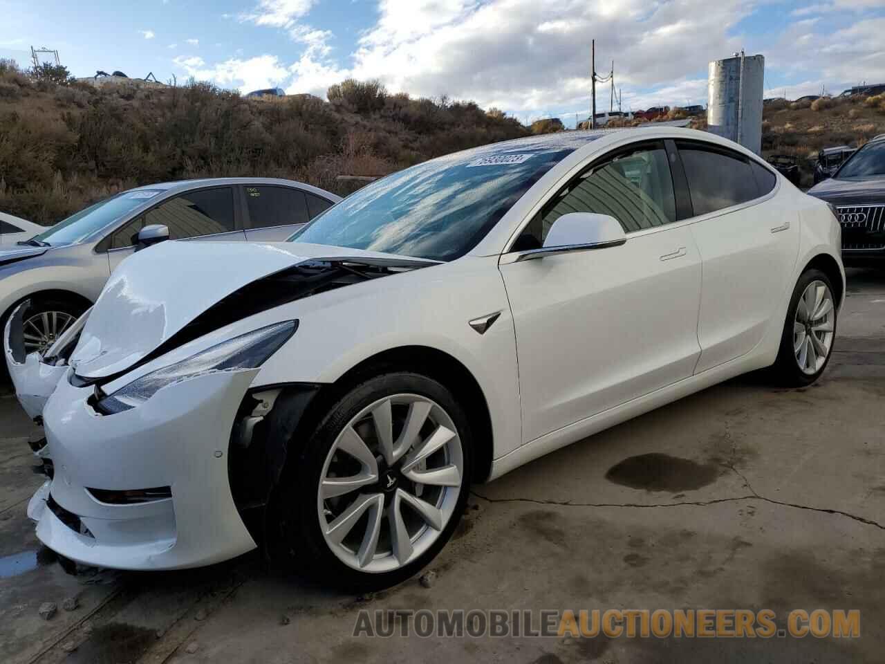 5YJ3E1EA4KF476682 TESLA MODEL 3 2019