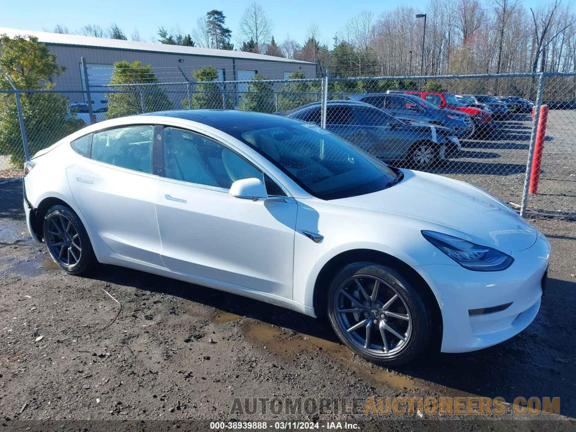 5YJ3E1EA4KF509132 TESLA MODEL 3 2019