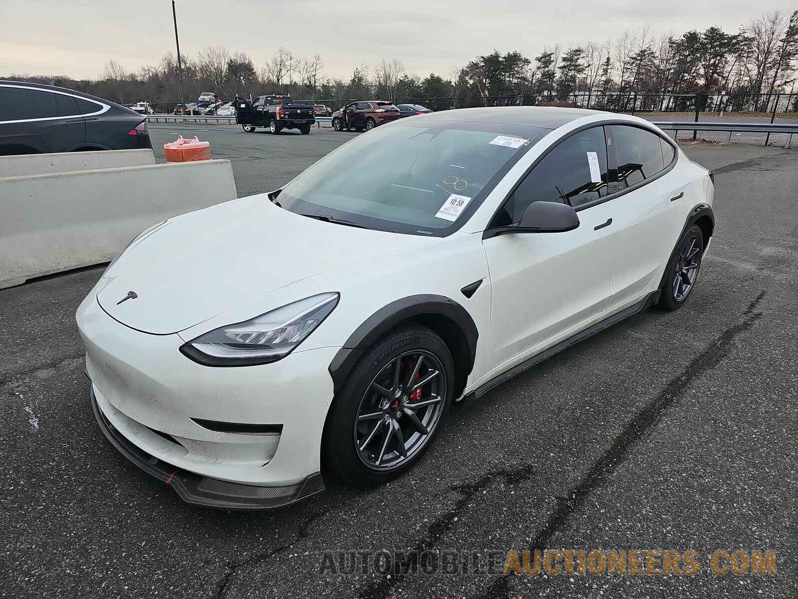 5YJ3E1EA4LF645018 Tesla Model 3 2020