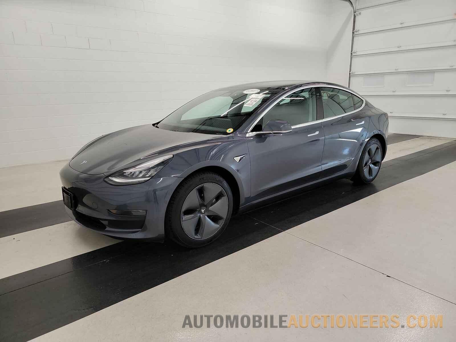 5YJ3E1EA4LF745555 Tesla Model 3 2020