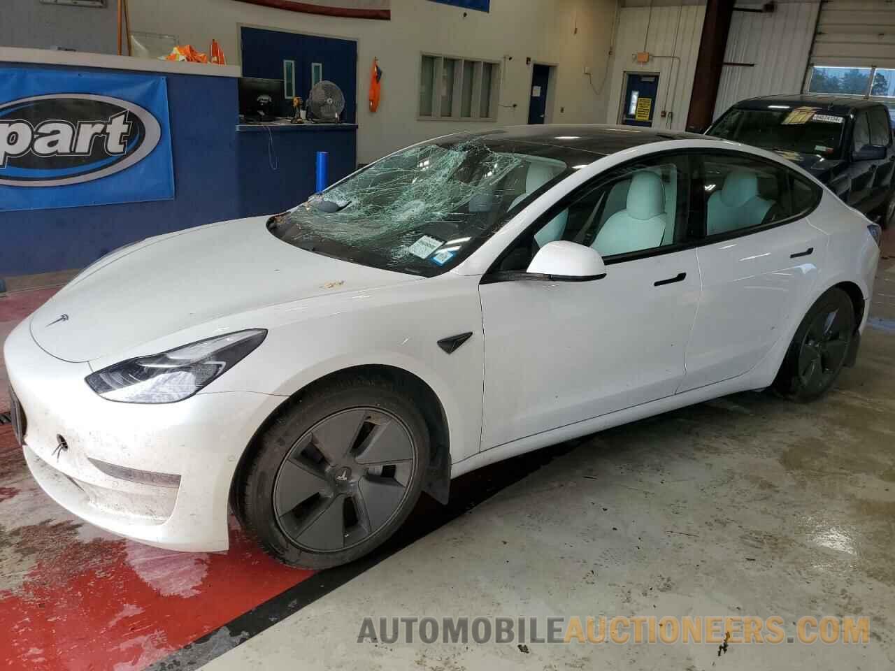 5YJ3E1EA4MF025593 TESLA MODEL 3 2021