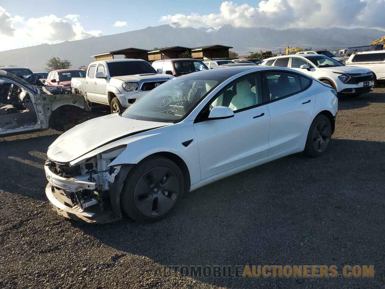 5YJ3E1EA4MF048663 TESLA MODEL 3 2021