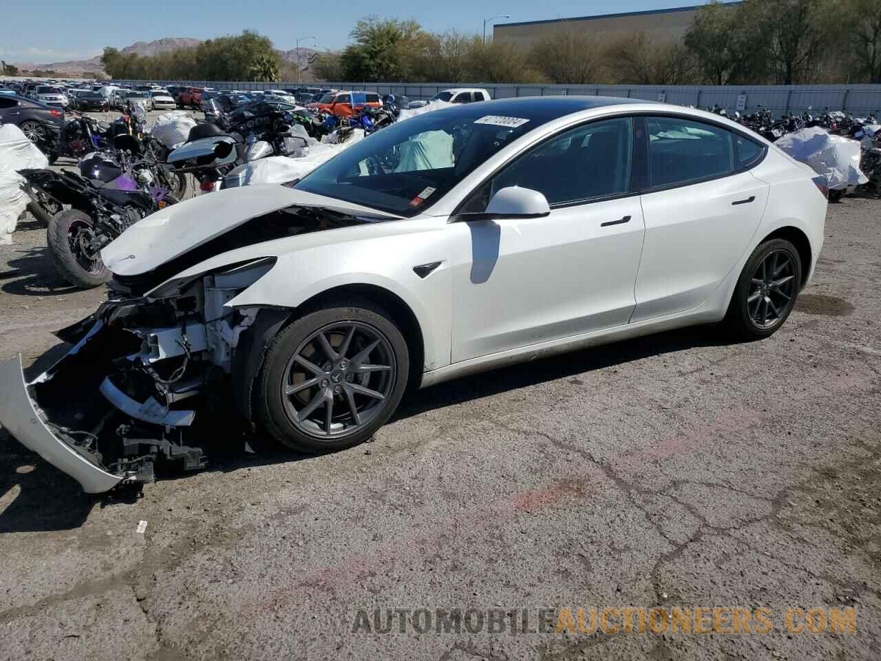 5YJ3E1EA4MF053071 TESLA MODEL 3 2021