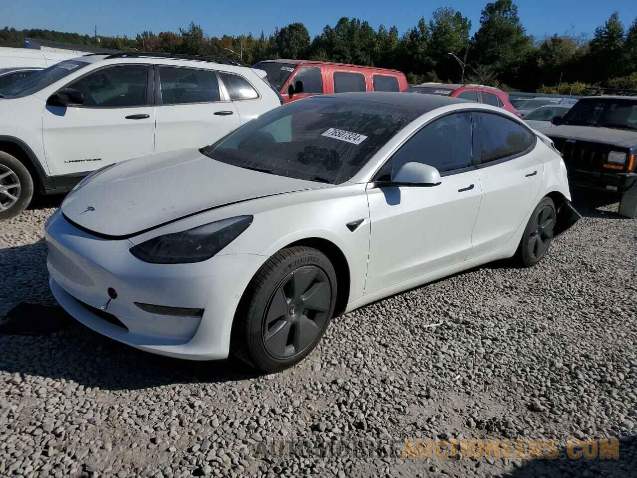 5YJ3E1EA4MF100700 TESLA MODEL 3 2021