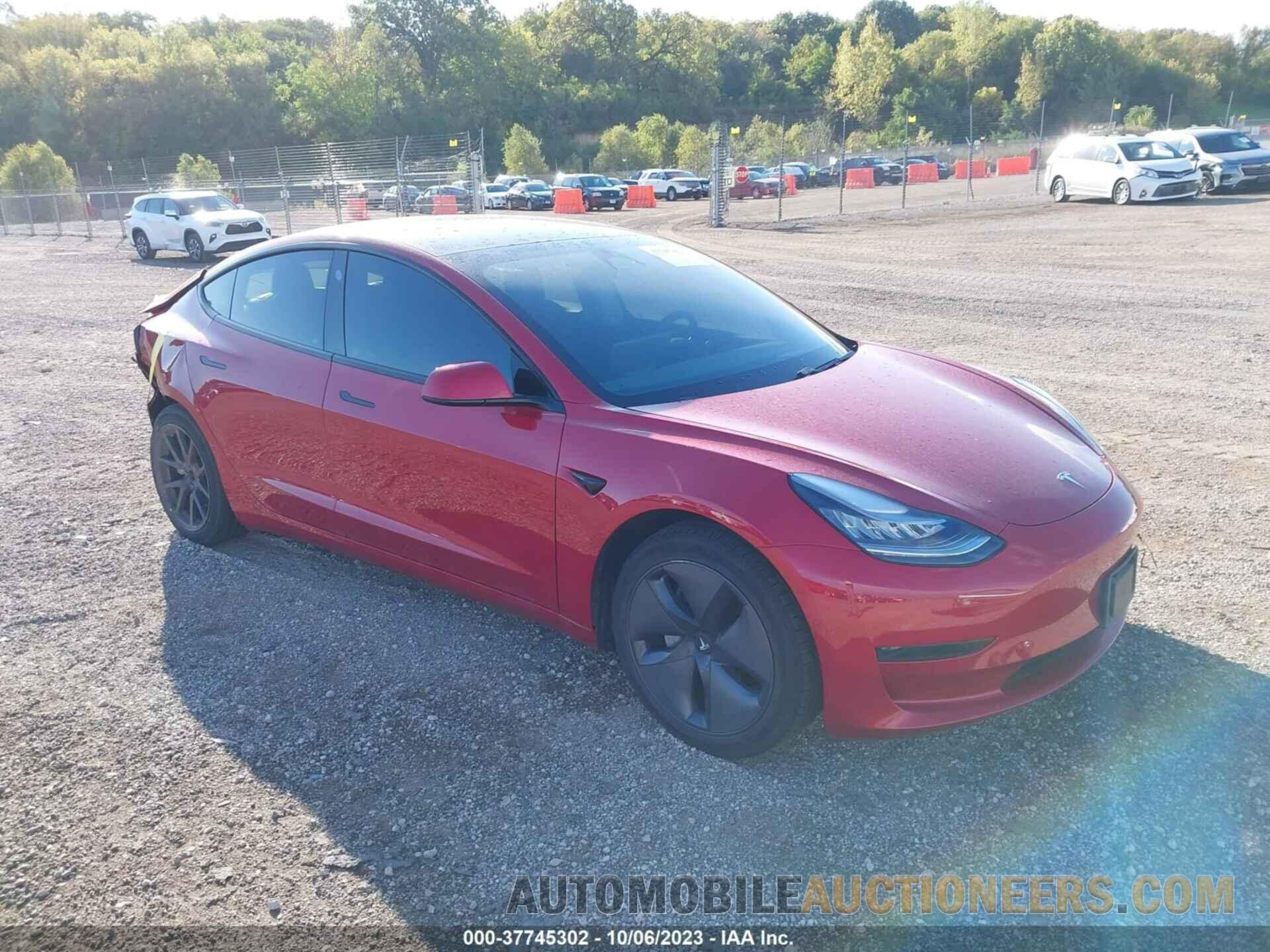 5YJ3E1EA4MF843163 TESLA MODEL 3 2021