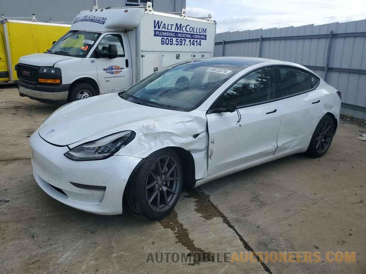 5YJ3E1EA4MF857841 TESLA MODEL 3 2021