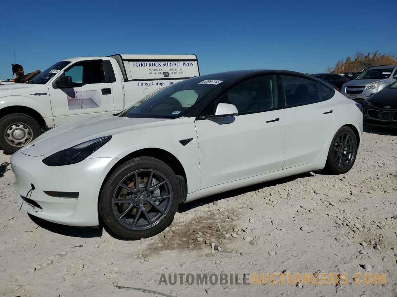 5YJ3E1EA4MF866636 TESLA MODEL 3 2021