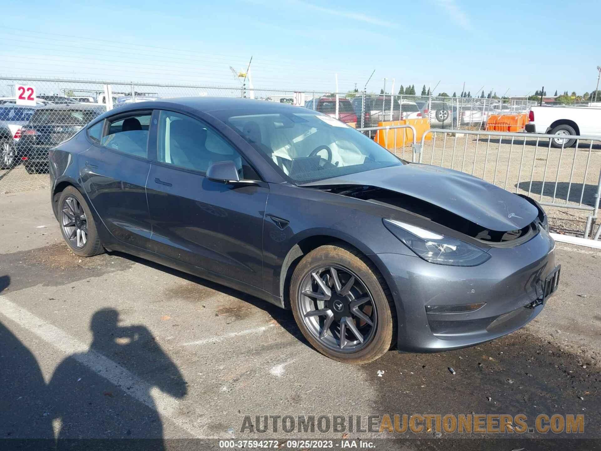 5YJ3E1EA4MF873098 TESLA MODEL 3 2021