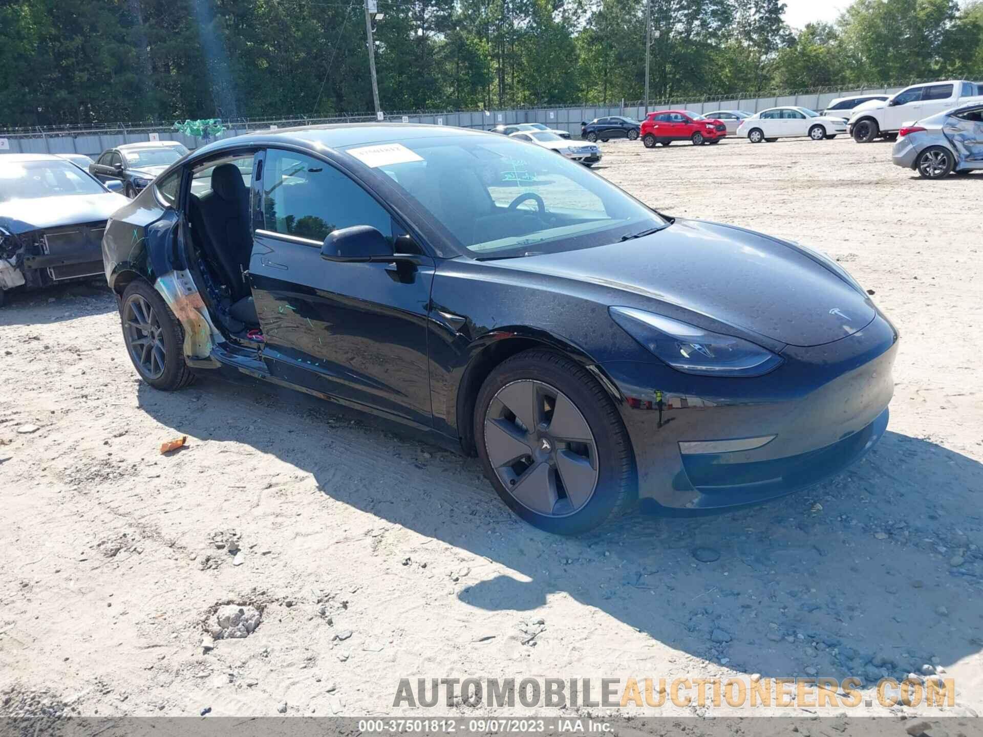 5YJ3E1EA4MF915124 TESLA MODEL 3 2021