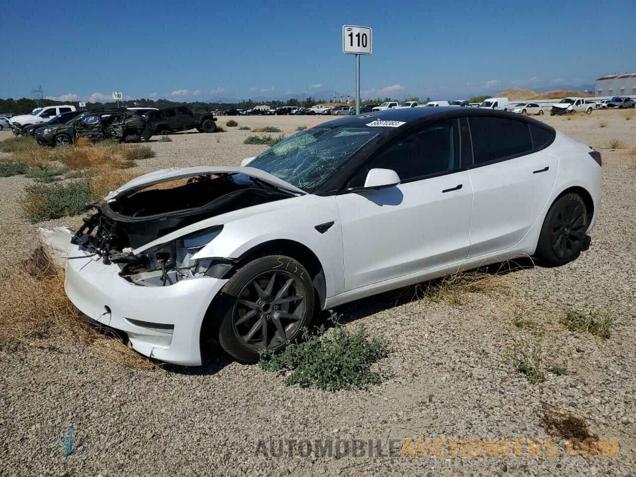 5YJ3E1EA4MF929640 TESLA MODEL 3 2021