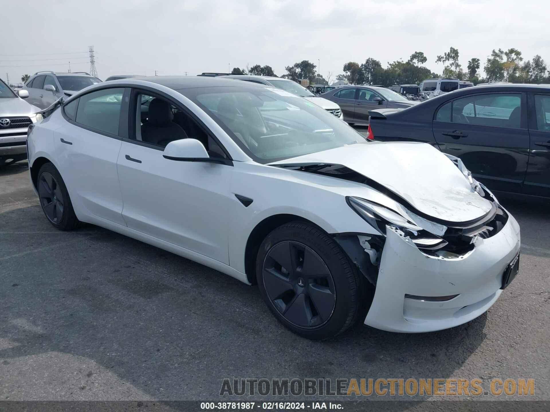 5YJ3E1EA4MF977140 TESLA MODEL 3 2021