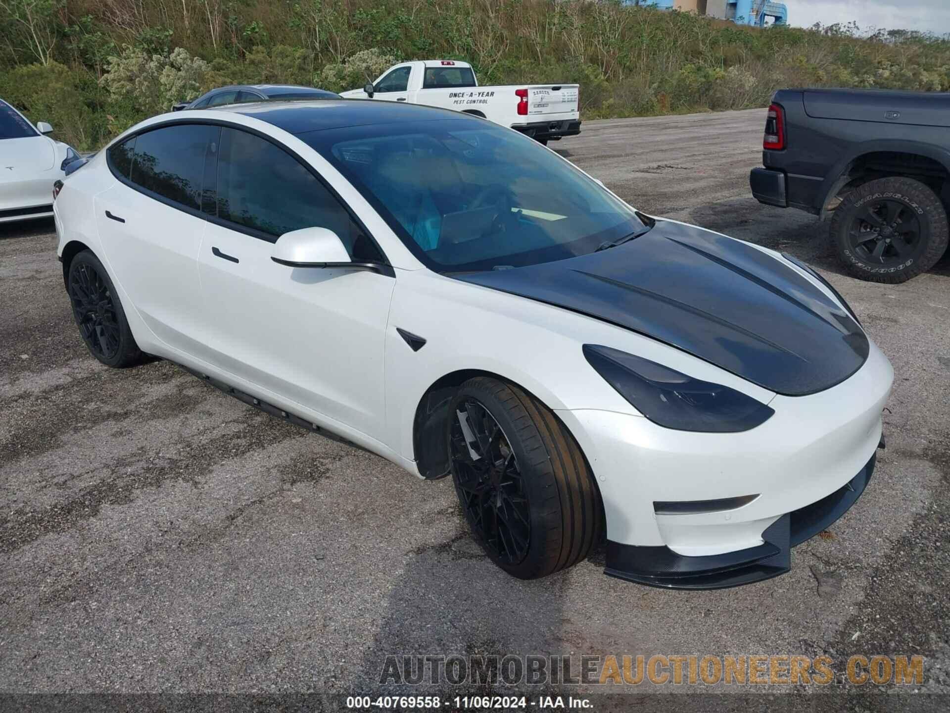 5YJ3E1EA4MF978448 TESLA MODEL 3 2021