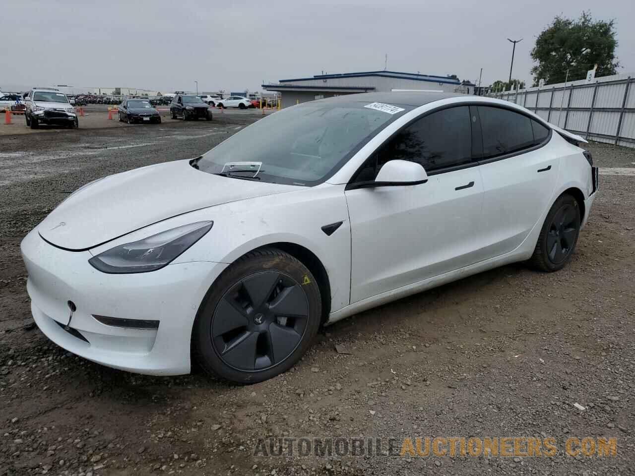 5YJ3E1EA4MF985545 TESLA MODEL 3 2021