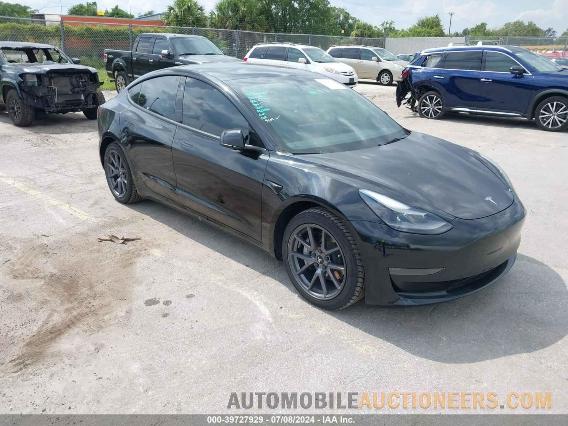 5YJ3E1EA4NF101329 TESLA MODEL 3 2022